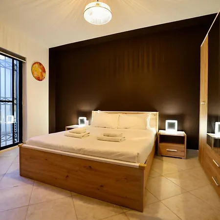 아파트 St Julians Terrace Hideaway Podium