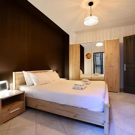 St Julians Terrace Hideaway Podium